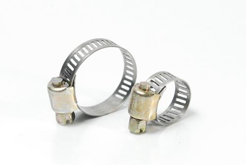 ABRAZADERA CARBIZ DE ACERO INOX. DE 8 A 22MM. NO 403, FLEJE 8MM.