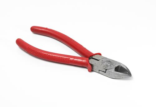 ALICATE CORTE OBLICUO AISLADO DE 6 (O. CHINA)