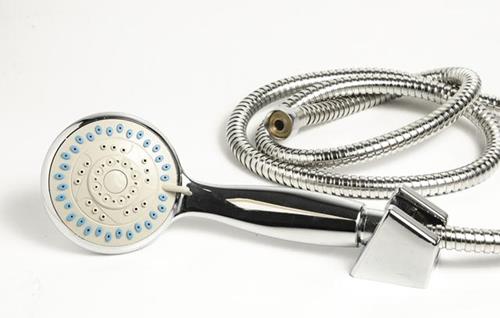 DUCHADOR DE MANO 3 FUNCIONES 95 MM. CON FLEXIBLE 1,50 M.