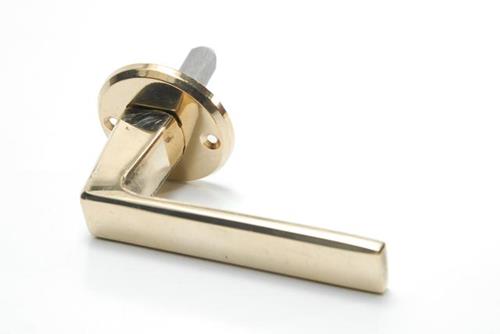 MANIJA DE BCE.PULIDO, BISELADA ROSETA REDONDA GIRATORIA