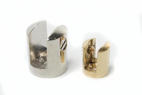 SOPORTE E.C. PARA REPISA NO 27 NIQUELADO